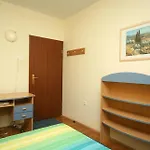 Apartman By The Sea Podgora, Makarska - 4782 *